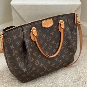 Louis Vuitton Turenne MM
